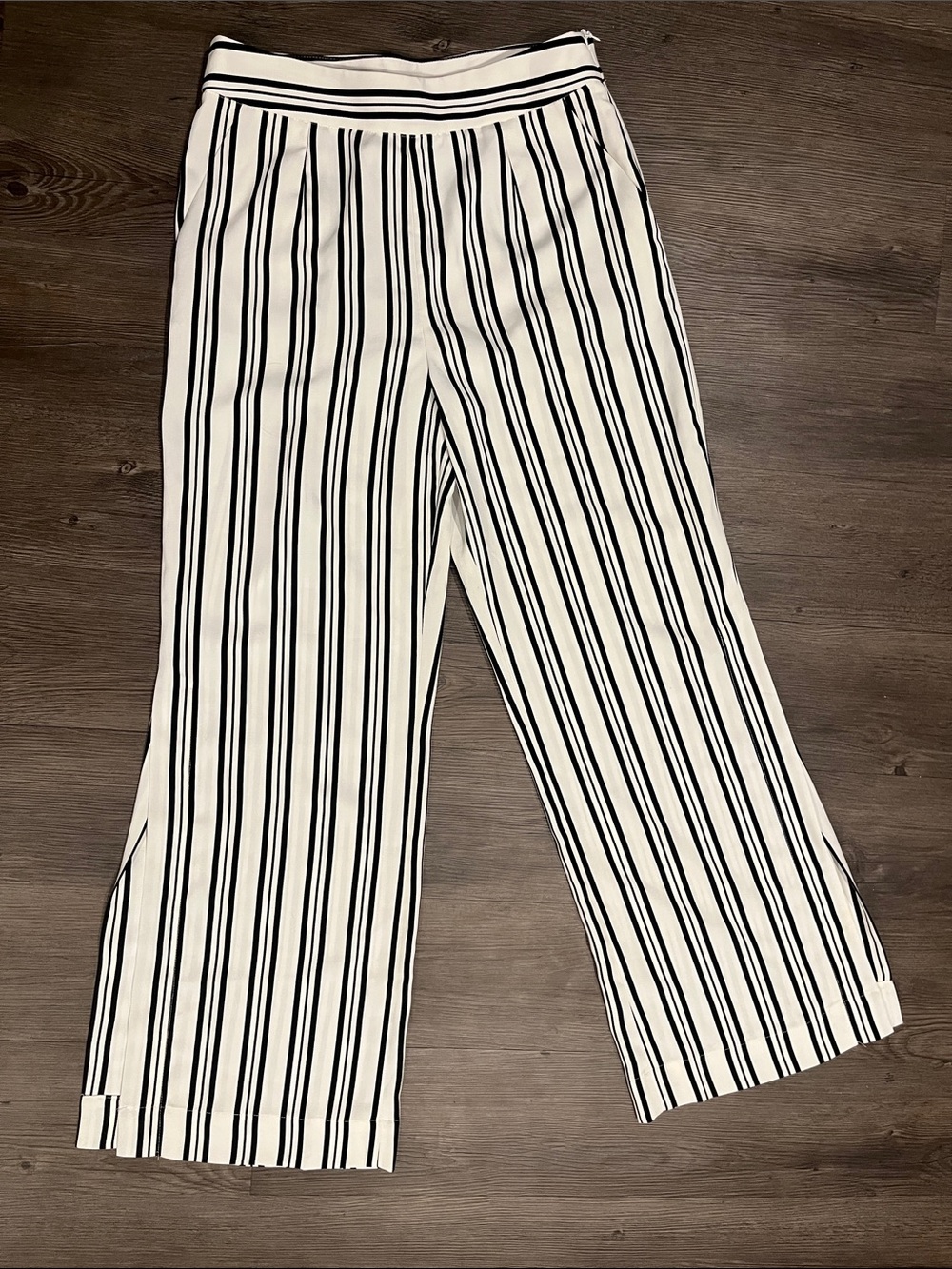 BOSTON PROPER Vertical-Stripe Wide Leg Trousers With Side Slit